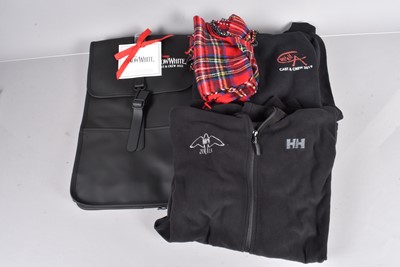 Lot 542 - Snow White Back Pack / Miss Peregrine Top / Cruella Hoodie