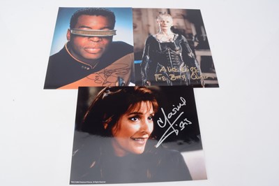 Lot 552 - Star Trek / Signatures / Books / Posters