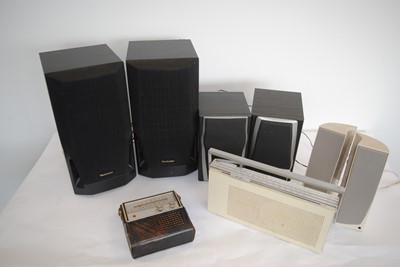 Lot 614 - Radios / Speakers