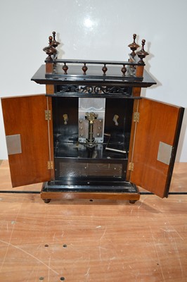 Lot 35 - Disc Musical box