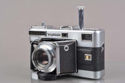 Lot 198 - A Voigtländer Vitessa L Rangefinder Camera