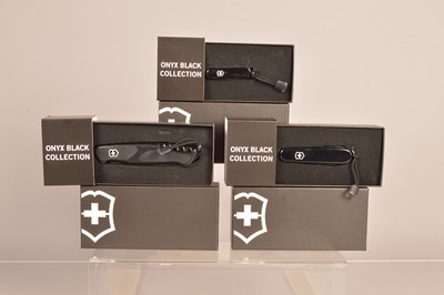 Lot 271 - Victorinox - Onyx Black Collection