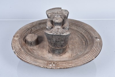 Lot 326 - African Tribal Art