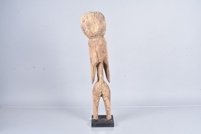 Lot 329 - African Tribal Art