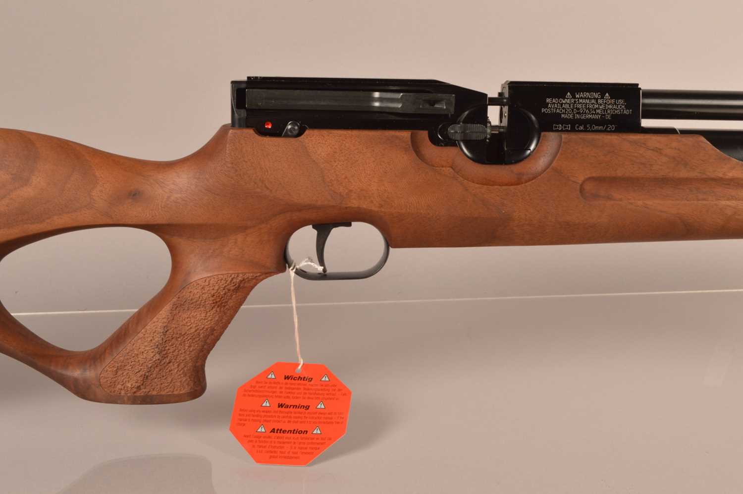 Lot 952 - A Weihrauch HW 100 .20 PCP air rifle