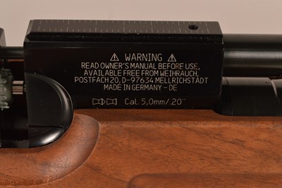Lot 952 - A Weihrauch HW 100 .20 PCP air rifle