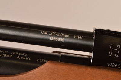 Lot 952 - A Weihrauch HW 100 .20 PCP air rifle