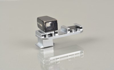 Lot 15 - A Voigtländer Double Shoe Adapter
