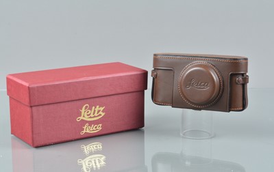 Lot 32 - A Leica O Series 10 500 Camera Case