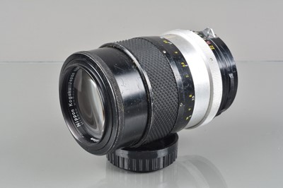 Lot 68 - A Nippon Kogaku Nikkor-Q Auto 135mm f/2.8 Non Ai Lens
