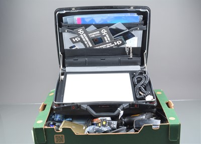 Lot 217 - A Tray of Camera Related Accessories
