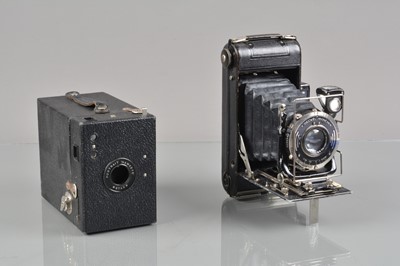 Lot 360 - An Ensign Autorange 20 Folding Camera