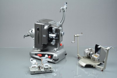 Lot 487 - A Group of Cine Projectors