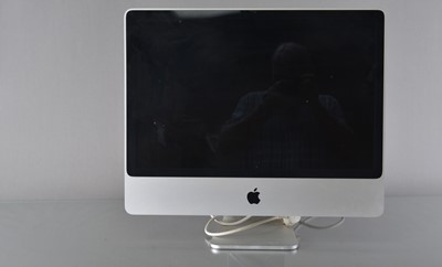 Lot 545 - An Apple Imac 24 Computer