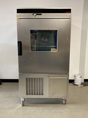 Lot 551 - A Memmert CTC256 Climatic Test Chamber Type 605-02