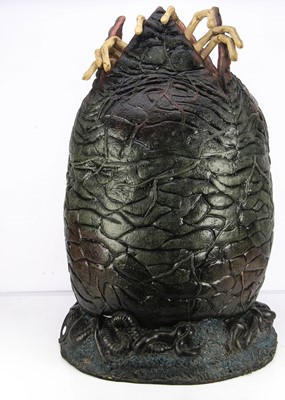 Lot 215 - NECA Aliens Life Size Xenomorph Egg