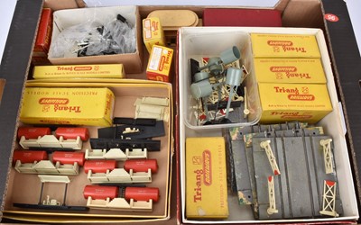 Lot 333 - Tri-ang TT Gauge Lineside Accessories and Level Crossings (qty