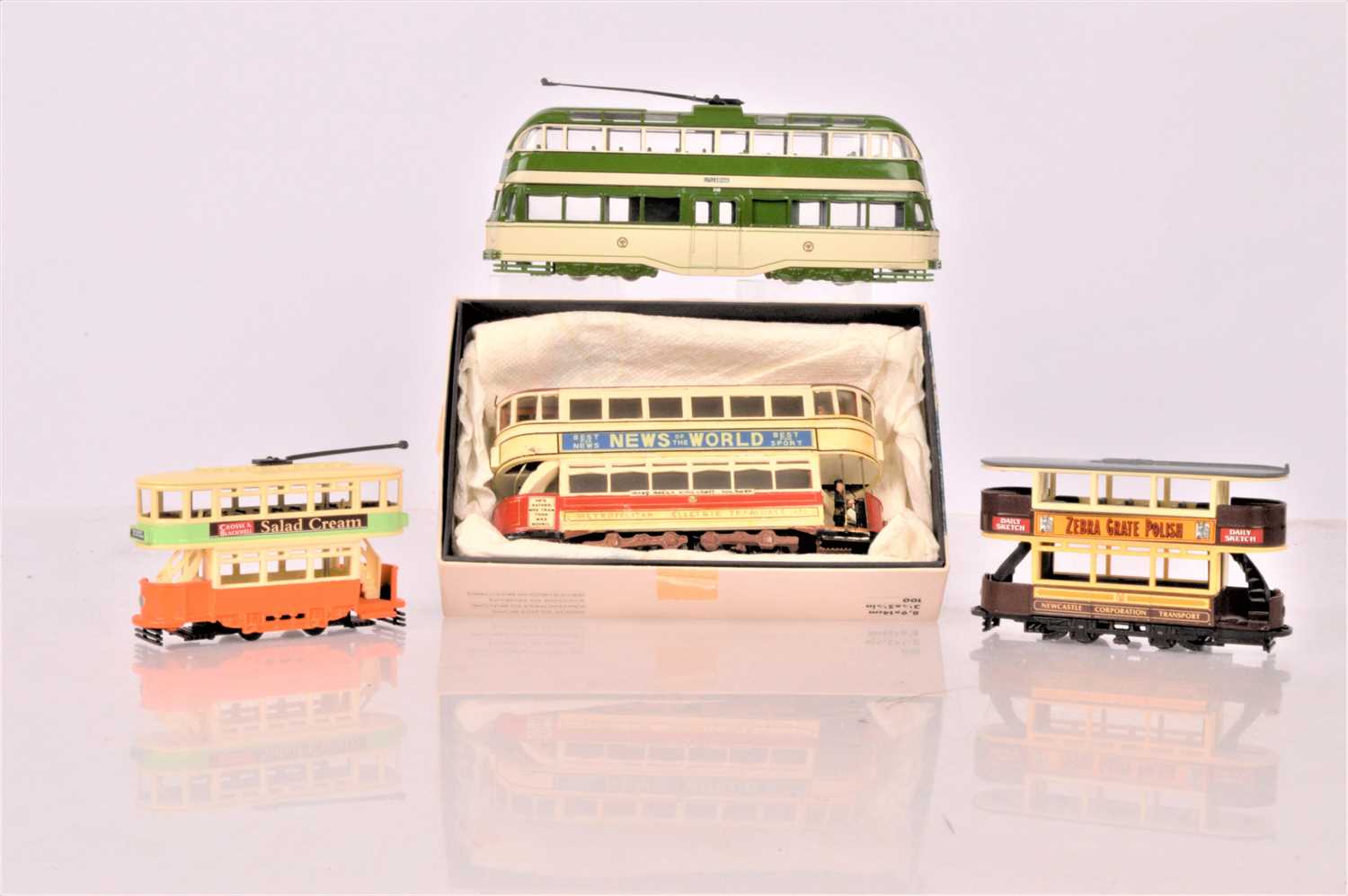 Lot 491 - 00 Gauge kitbuilt Motorised London E1 Class Open platform Tram and three modern unmotorised models