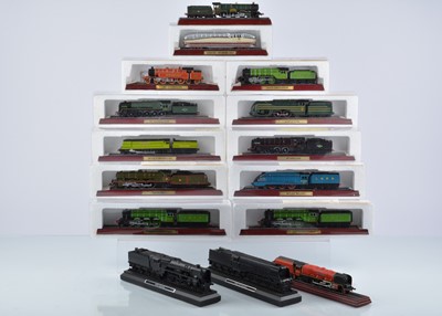 Lot 525 - Adlake signal lamp Atlas Editions static models with posters resin models and other collectables (qty)