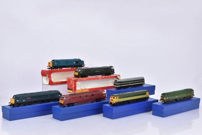 Lot 492 - Hornby Bachmann Lima and Airfix 00 Gauge BR  Diesel Locomotives
