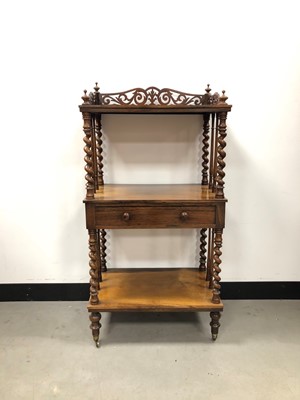 Lot 29 - A late Victorian mahogany whatnot
