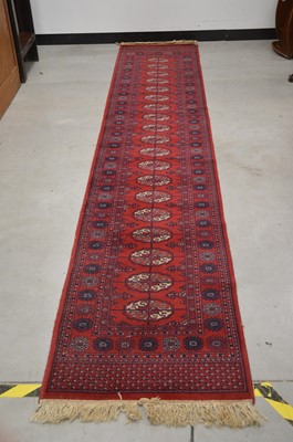Lot 73 - A late 20th century Keshen woollen runner