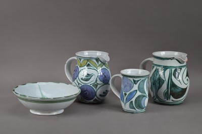 Lot 164 - A collection of Aldermaston pottery items