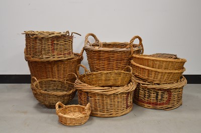 Lot 447 - A collection of wicker baskets