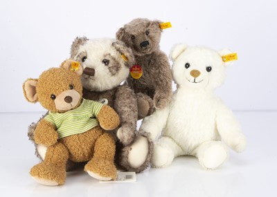 Lot 9 - Four Steiff yellow tag teddy bears