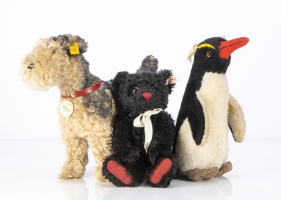 Lot 42 - A Steiff limited edition Hamleys Dominic teddy bear