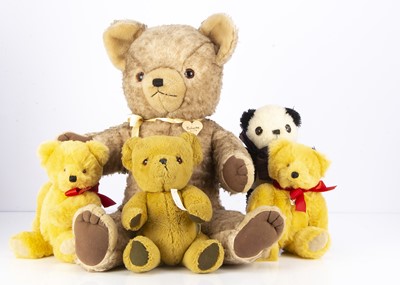 Lot 65 - Nine Dean's Rag Book Company. teddy bears