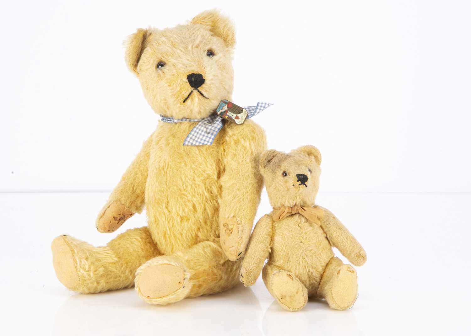Lot 90 - A small 1950's Steiff teddy bear