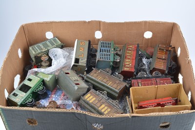 Lot 39 - Pre-war Hornby 0 Gauge 'OAG-base' Rolling Stock (qty)