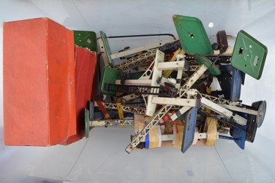 Lot 44 - A Large assortment of Hornby and other non-illuminated Signals (qty)