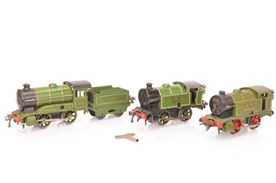 Lot 62 - Hornby 0 Gauge clockwork LNER Locomotives and Tender
