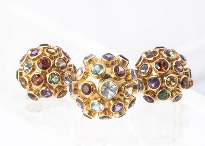 Lot 222 - A continental multi gem set suit of jewels