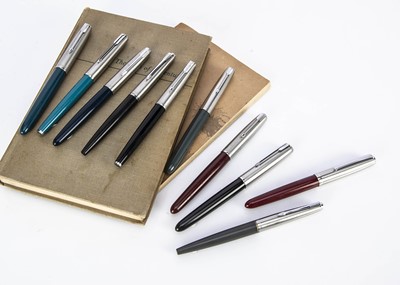 Lot 322 - Ten Parker fountain pens