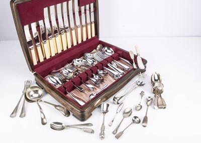 Lot 330 - A collection of silver and silver plated cutlery