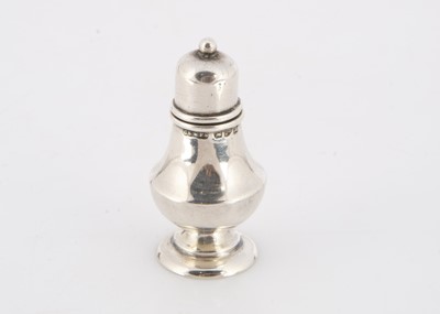 Lot 364 - A late Victorian silver novelty snuff bottle by CS * FS