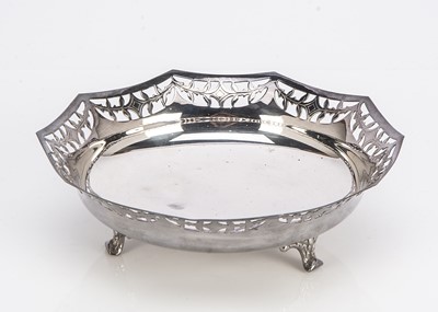 Lot 393 - A modern silver bon bon dish from Alexander Clark Co Ltd