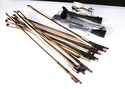 Lot 527 - Bows / Violin Accessories