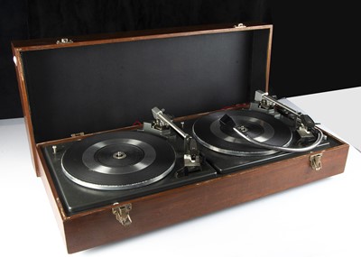 Lot 534 - Disco Decks / Speakers