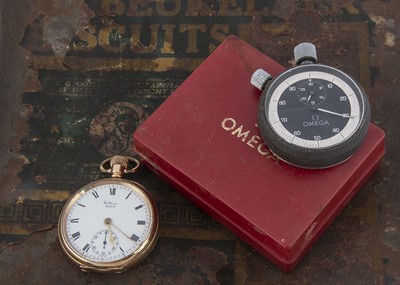 Lot 28 - A first half 20th century Waltham gold plated open faced pocket watch