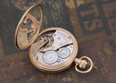 Lot 37 - An early 20th century 9ct gold full hunter pocket watch by Waltham