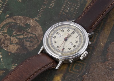 Lot 82 - A vintage Movado "Calendar" stainless steel wristwatch