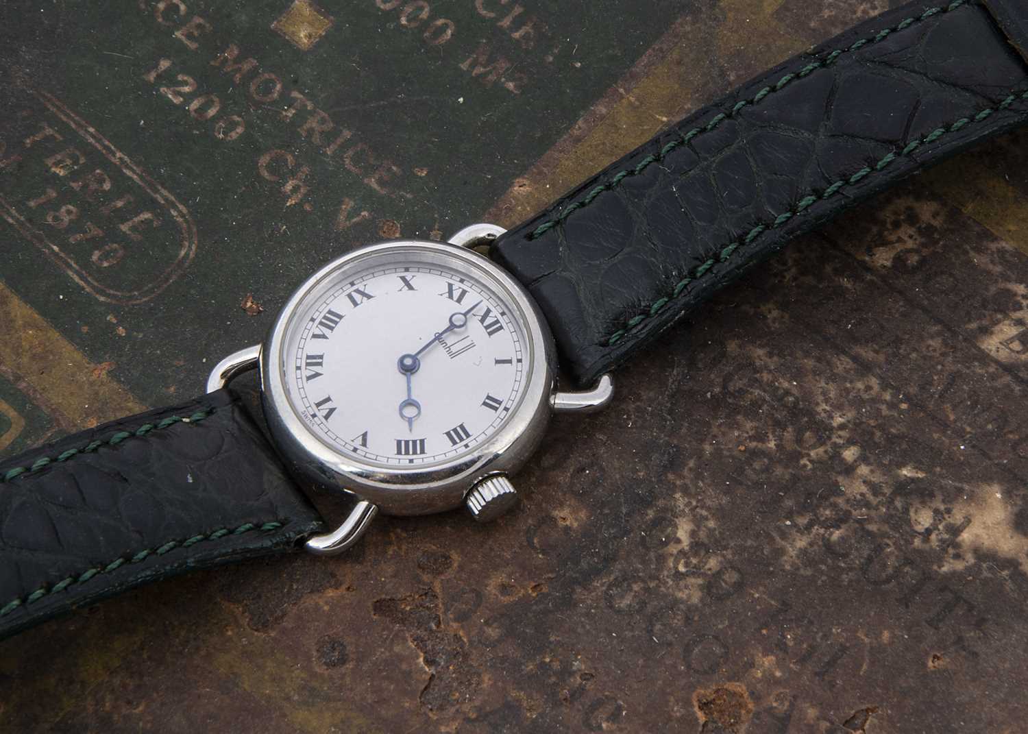 Lot 98 - A modern Dunhill stainless steel wristwatch