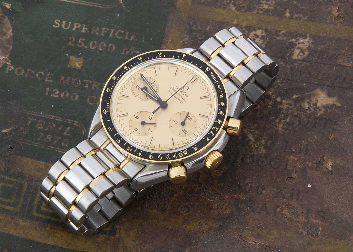 Lot 163 - A modern Omega Speedmaster Automatic stainless steel wristwatch