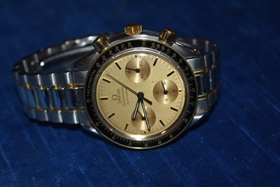 Lot 163 - A modern Omega Speedmaster Automatic stainless steel wristwatch