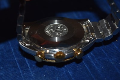 Lot 163 - A modern Omega Speedmaster Automatic stainless steel wristwatch
