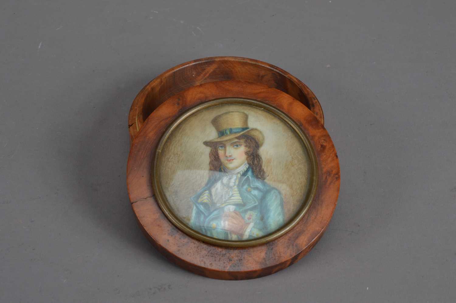 Lot 127 - A Georgian Portrait miniature on ivory of a man